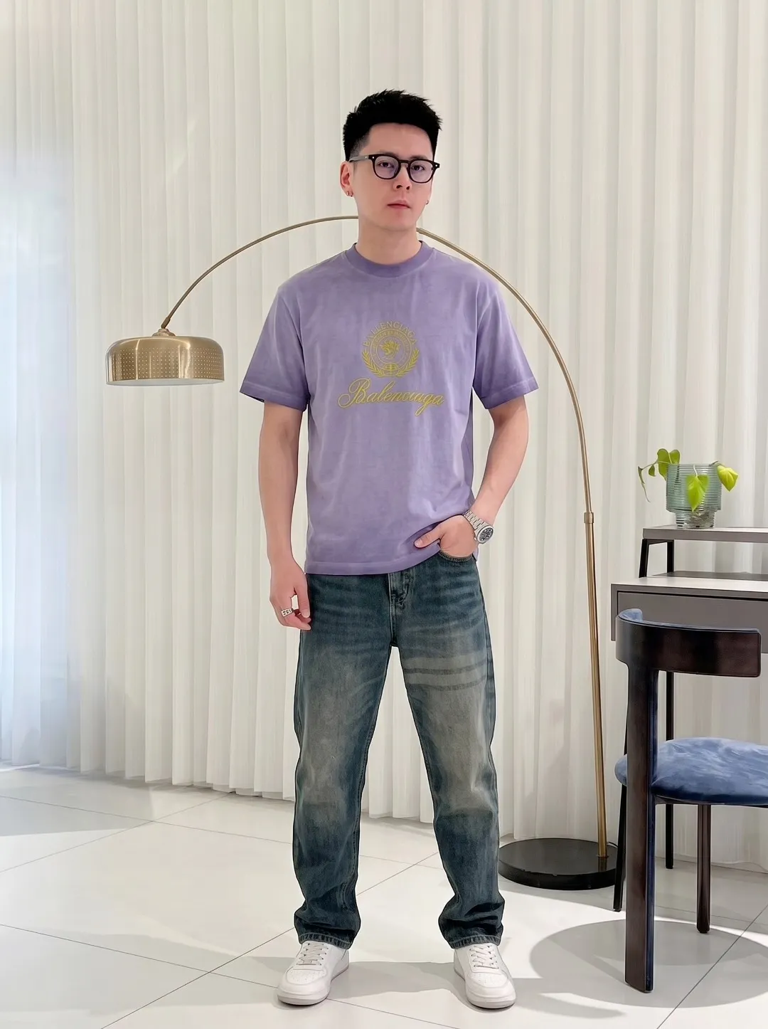 P90✨🔥 [balenciaga] 2026FW Paris embroidered letter short-sleeved T-shirt Premium 26s double yarn 300g fabric, washed with sprayed horsetail, distressed and frayed Color: washed brown, washed Purple, washed Gray Size: S M L XL 2XL
